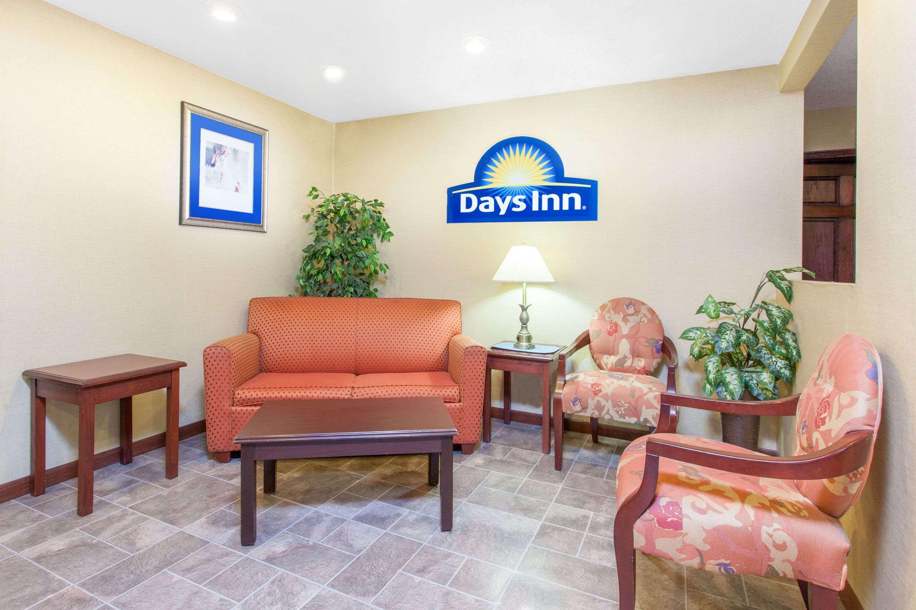 Days Inn By Wyndham Maumee/Toledo Екстер'єр фото